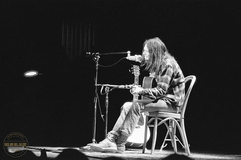 Neil Young 1970 - NY-AR-001