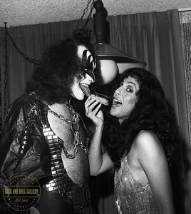 Kiss / Gene Simmons / Cher - K-JF-001